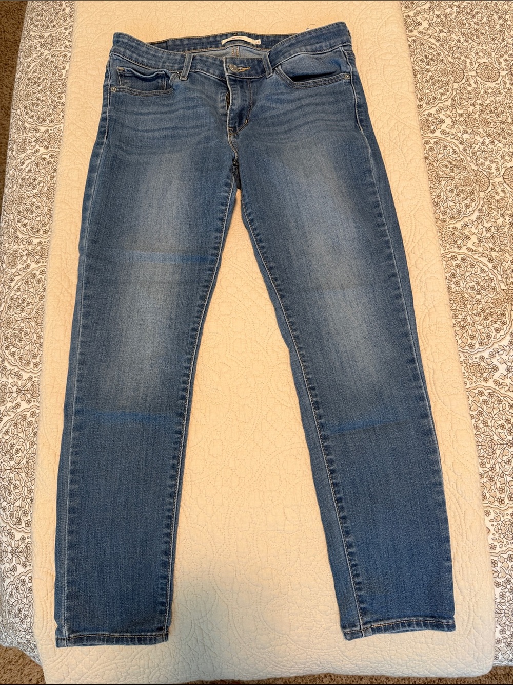 Levi's Women's Blue 711 Skinny Jeans